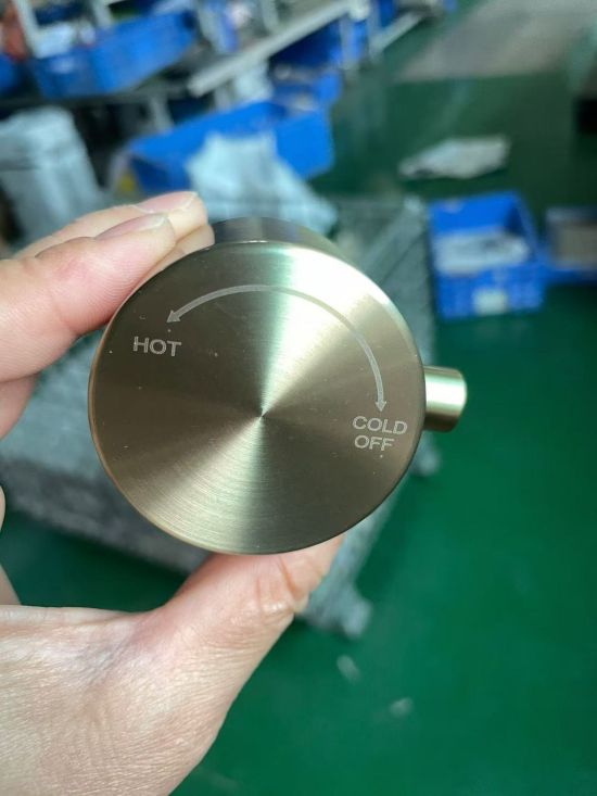 SINED  Maniglia Inox Pro Per Docce Da Giardino è un prodotto in offerta al miglior prezzo online
