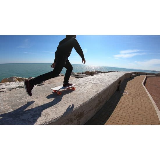 Outride  SURF YOUR CITY skateboard is a product on offer at the best price