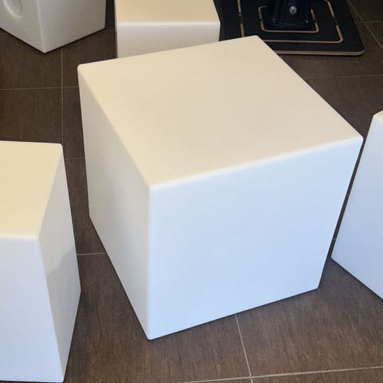 SINED  Mesa De Centro o Taburete Luminoso es un producto que se ofrecen al mejor precio