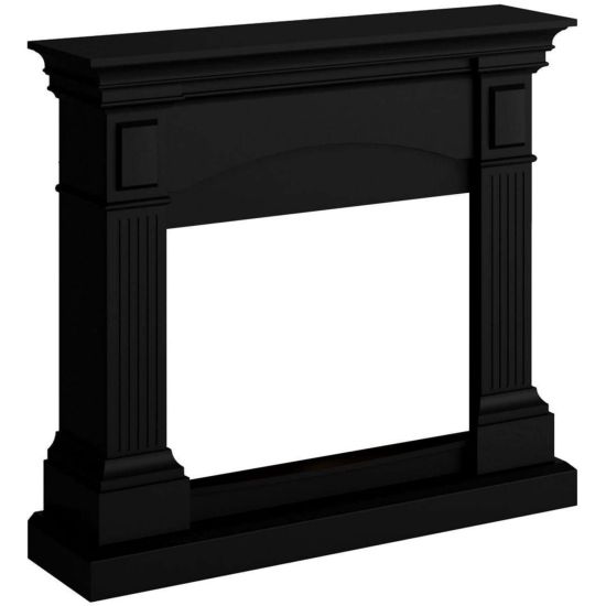 Schwarze Holzverkleidung fr Kamin