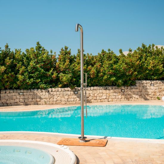 SINED  Doccia Da Giardino Acciaio Con Doccino  un prodotto in offerta al miglior prezzo online