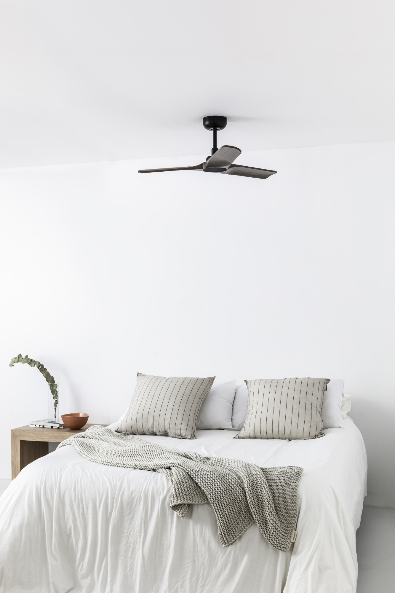 Faro Heywood s Eleganza e Durabilita
